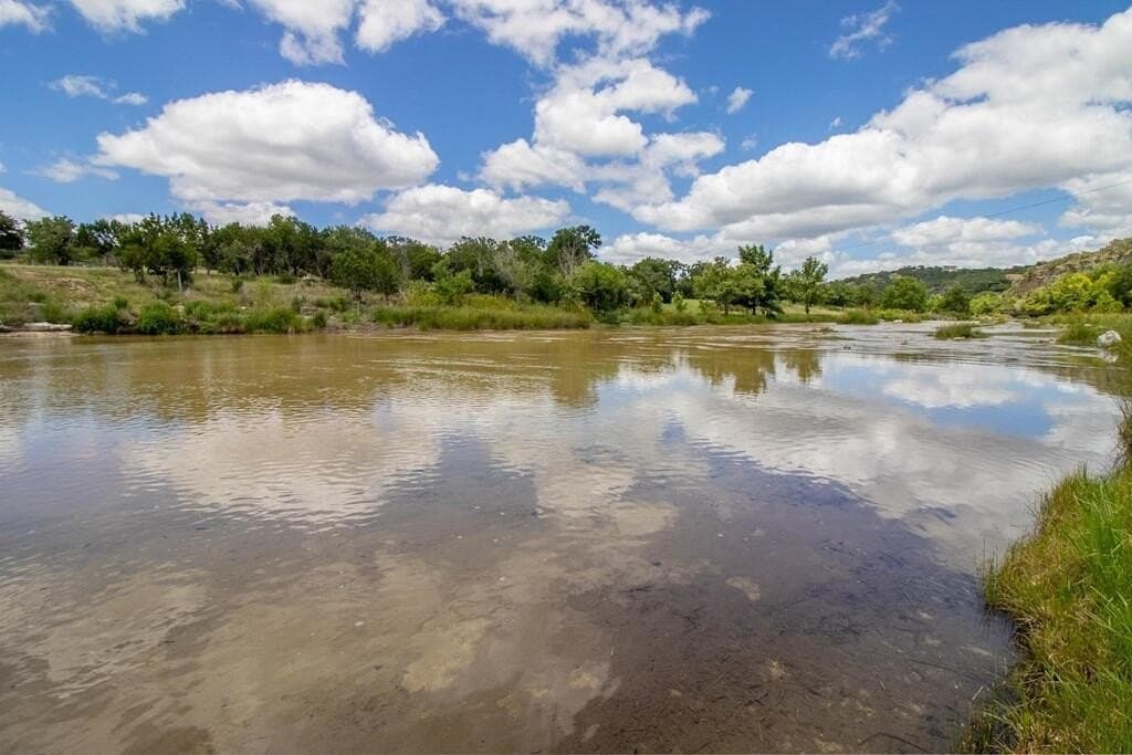 3 acres in Kerr County - photo 23