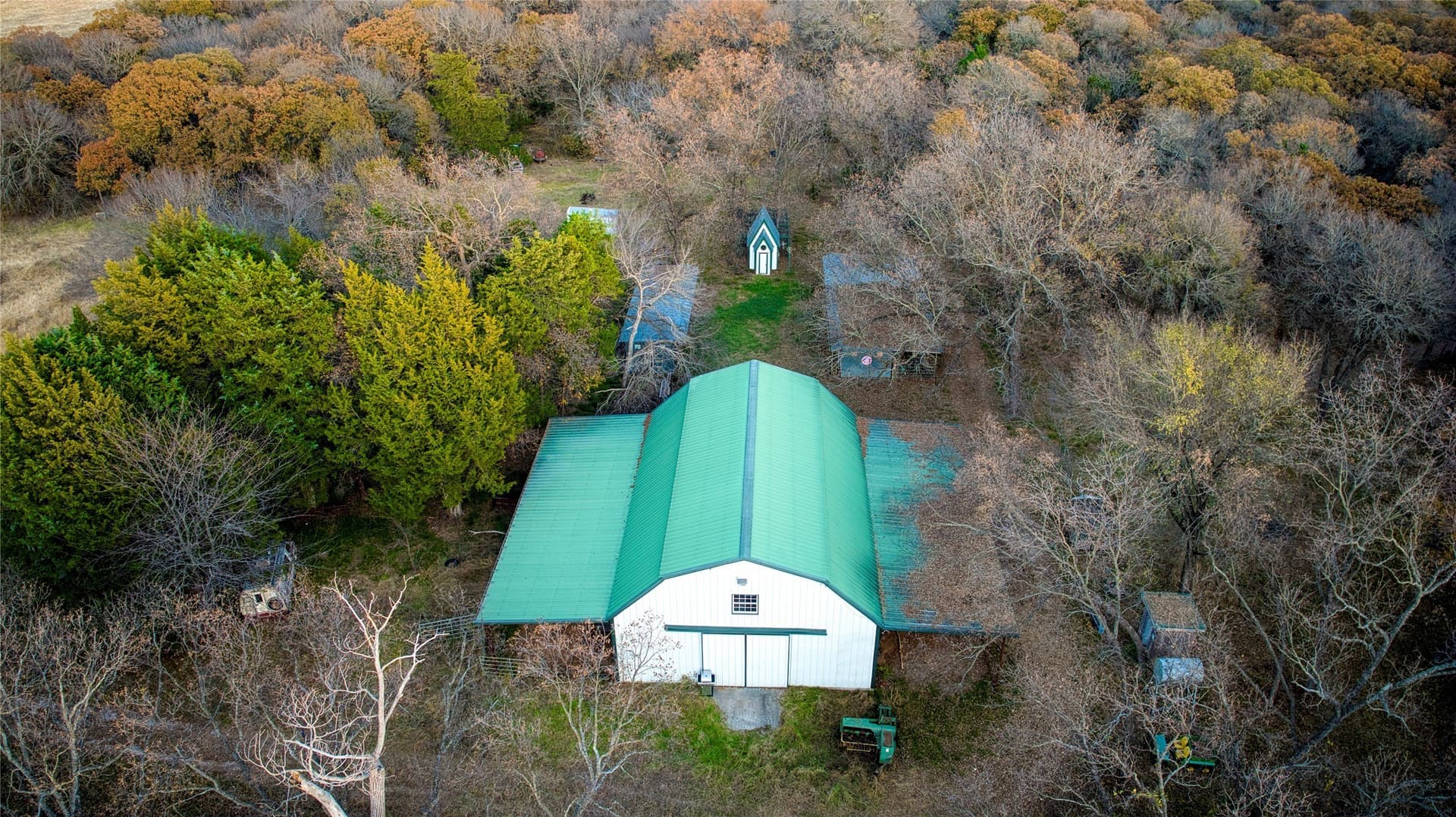 19.84 acres in Wise County - photo 2