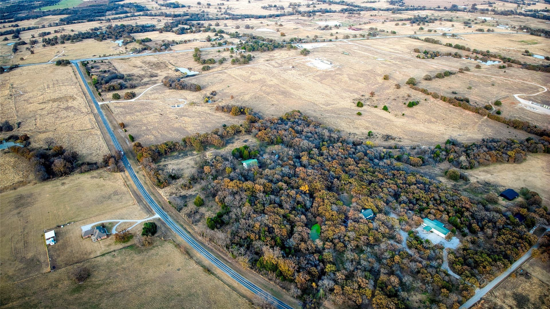 19.84 acres in Wise County - photo 4