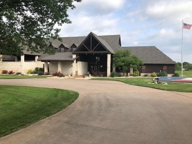0.28 acres in Hill County - photo 10