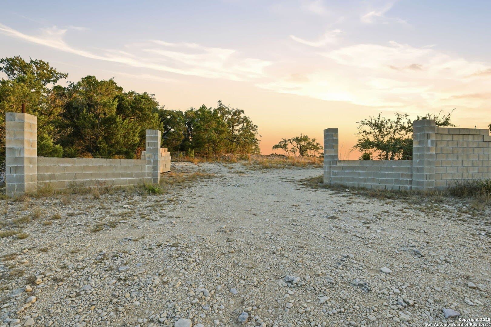 5.04 acres in Comal County - photo 6