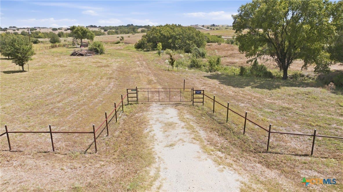 72.8 acres in Bell County - photo 2