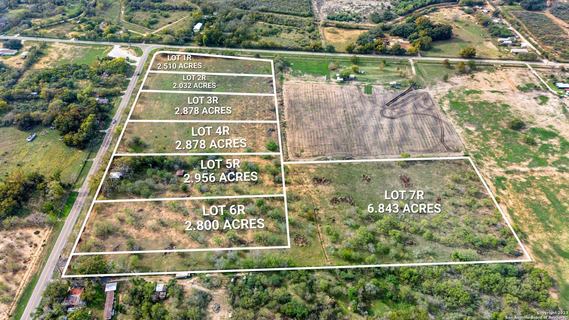 2.5 acres in Medina County gallery image 3