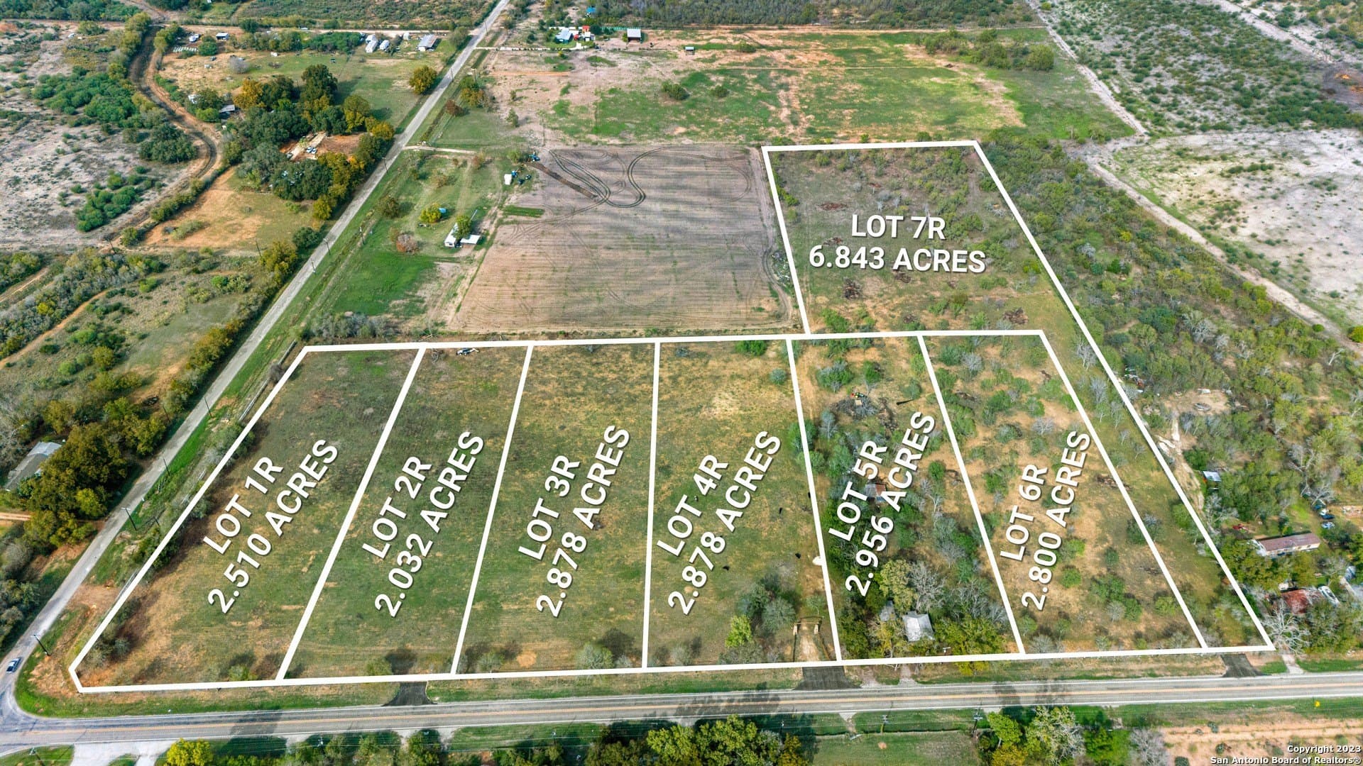 2.5 acres in Medina County