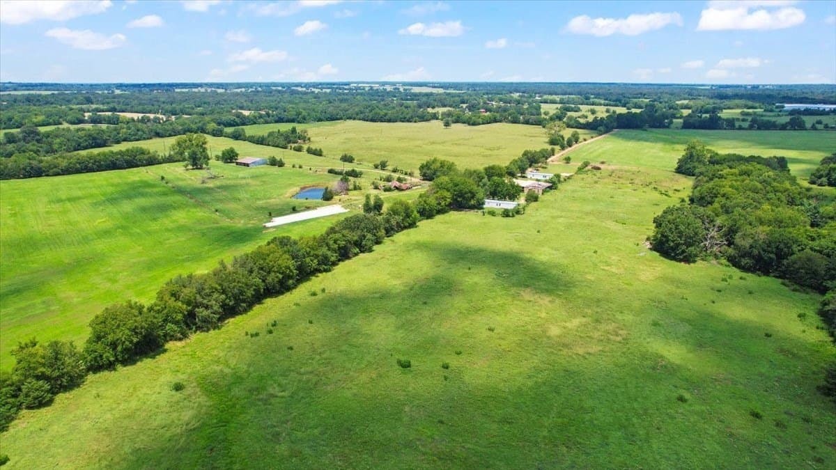 20 acres in Hopkins County - photo 4