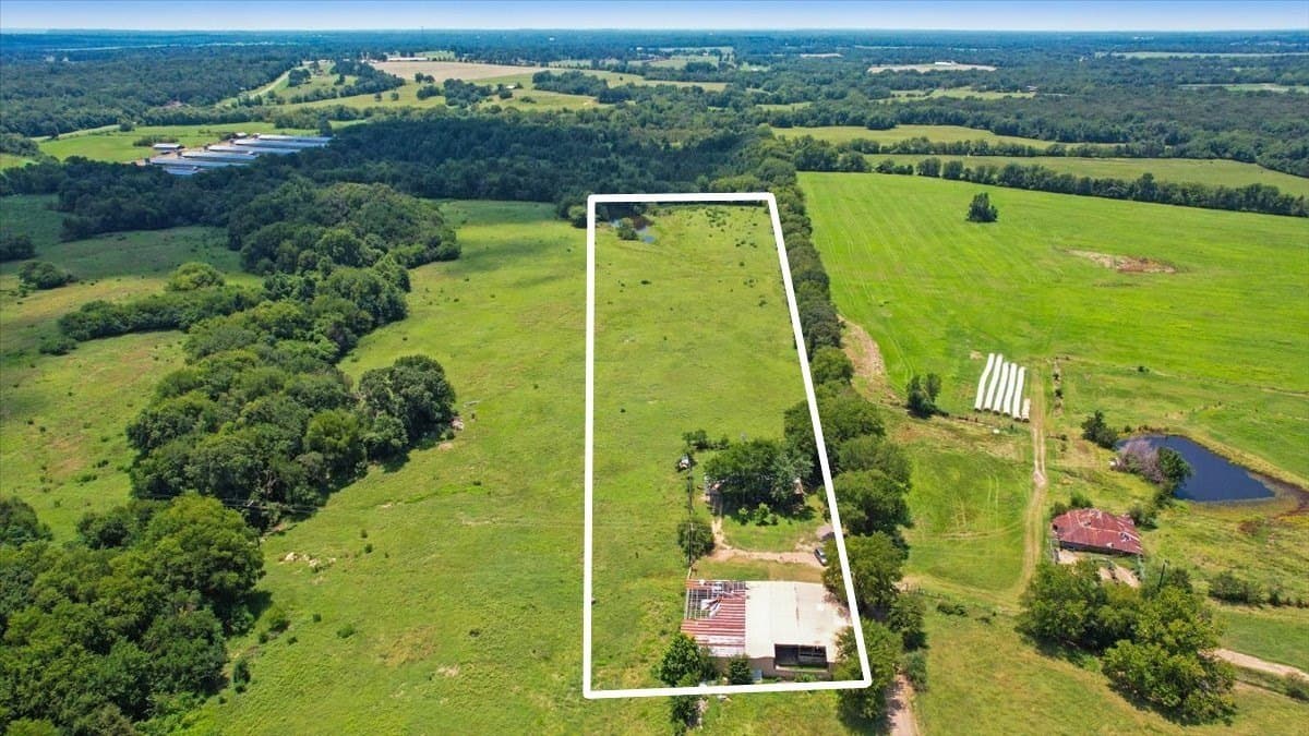 20 acres in Hopkins County