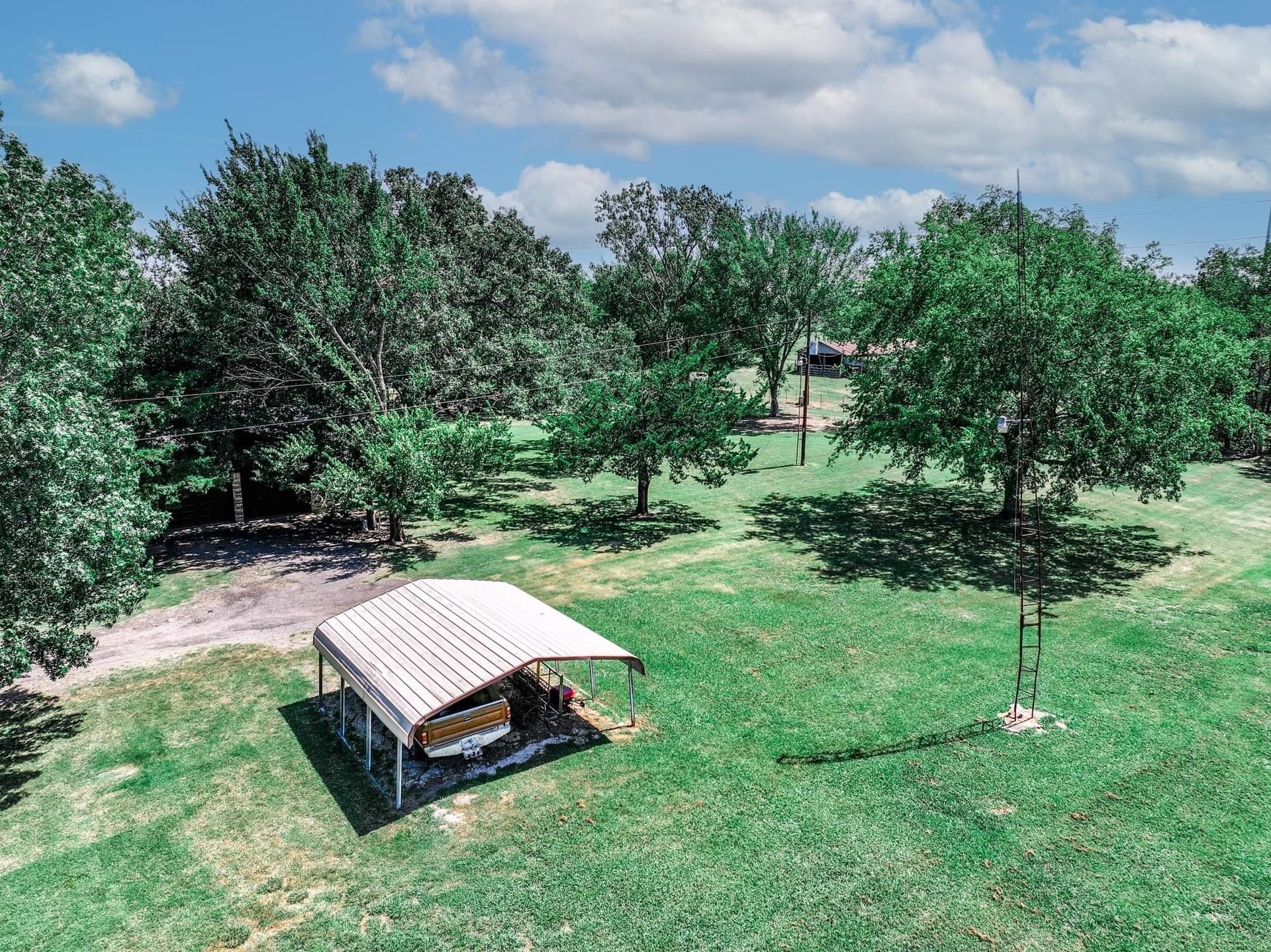 170.22 acres in Hunt County - photo 28
