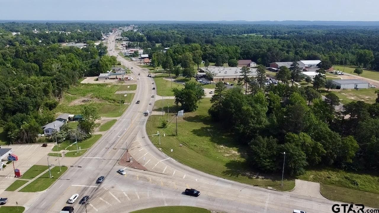 1.5 acres in Upshur County