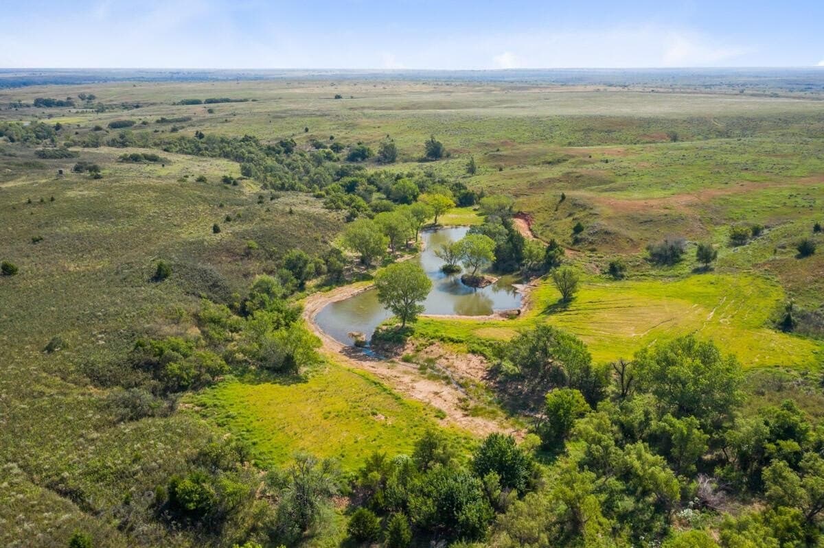 640 acres in Wheeler County