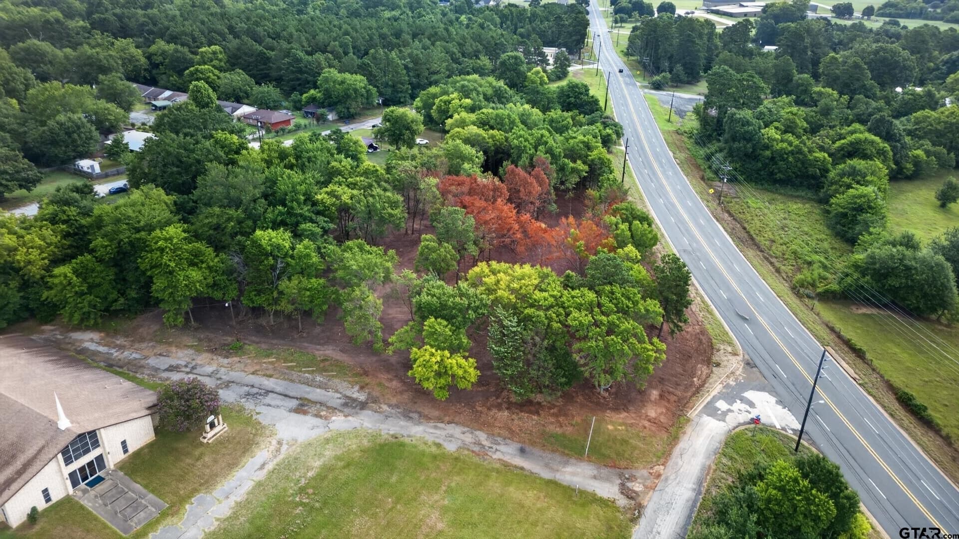 1.6 acres in Cherokee County gallery image 4