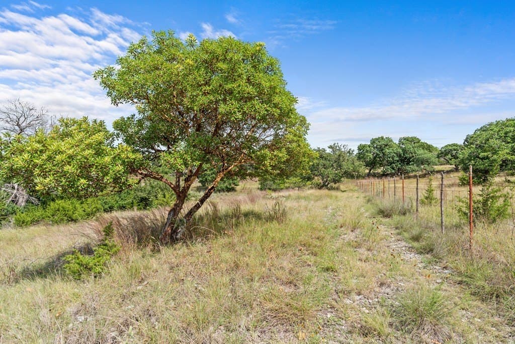 21.08 acres in Kerr County - photo 37