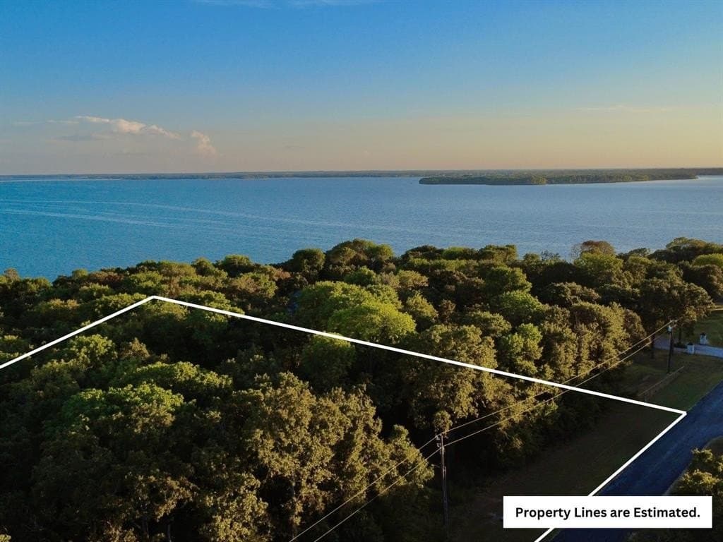 5 acres in Navarro County gallery image 2