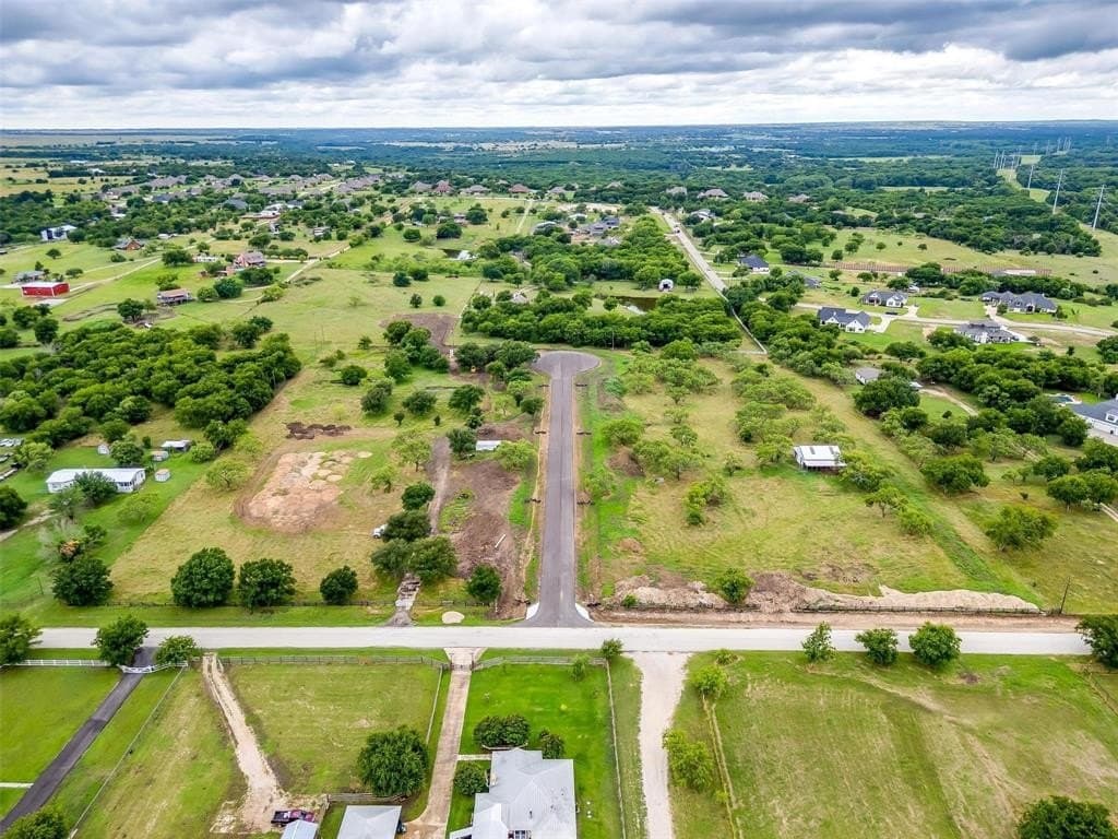 1.05 acres in Tarrant County gallery image 4