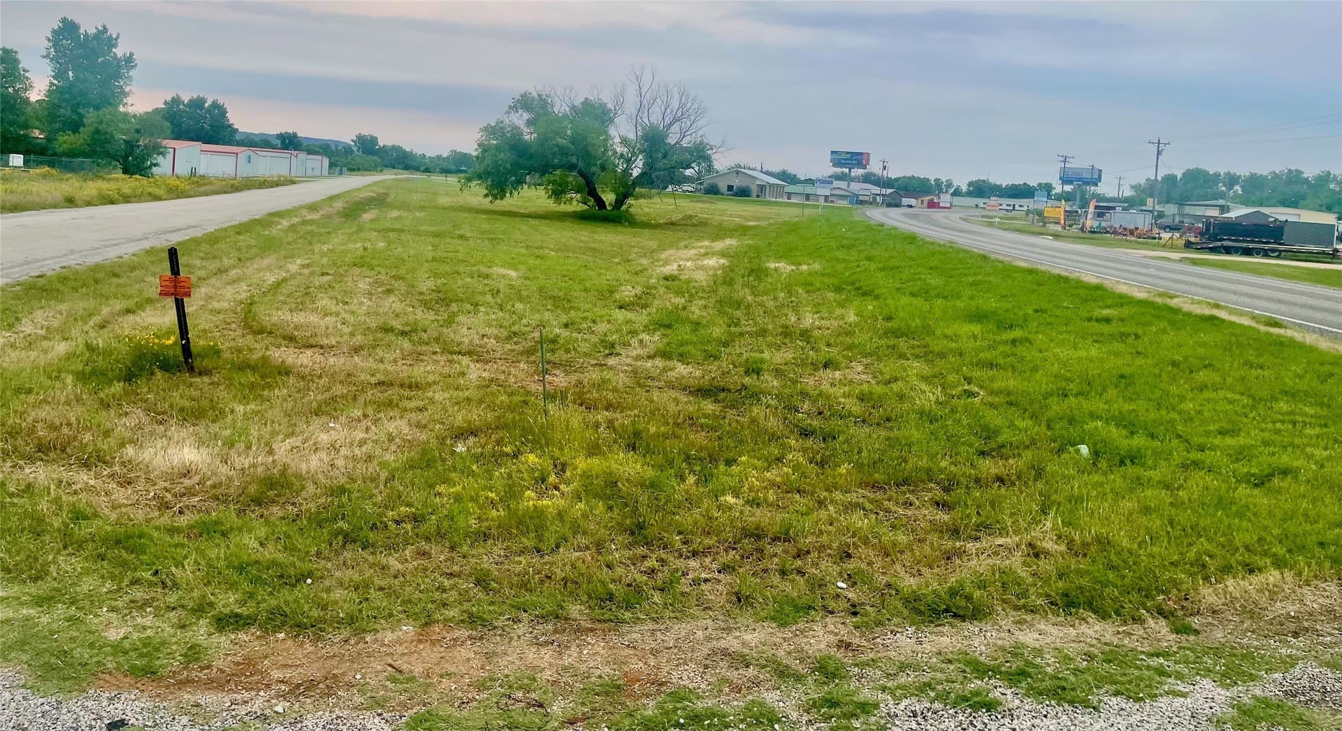 1.6 acres in Palo Pinto County gallery image 2