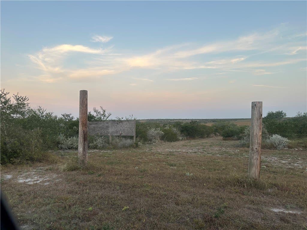 100,000 acres in Live Oak County - photo 6