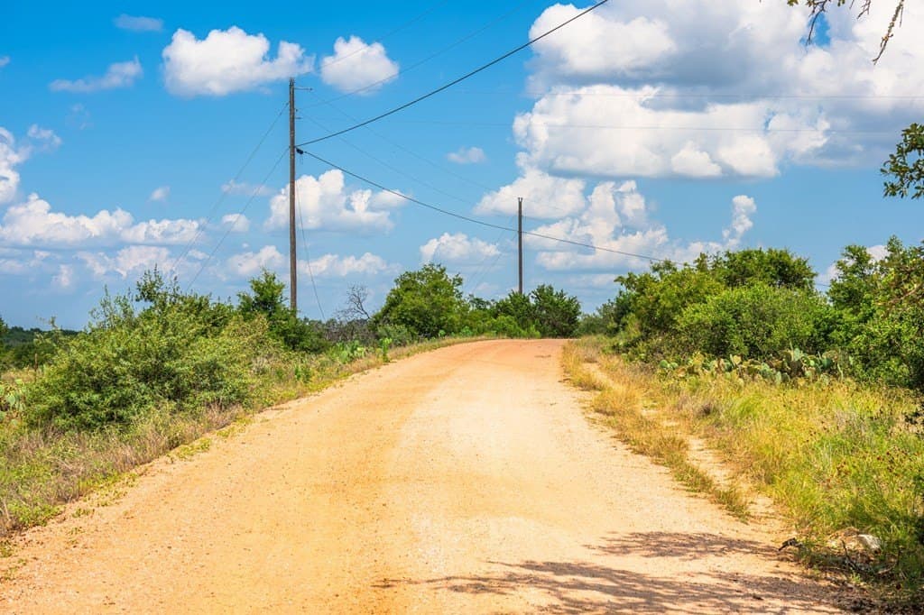 29.62 acres in Gillespie County - photo 25