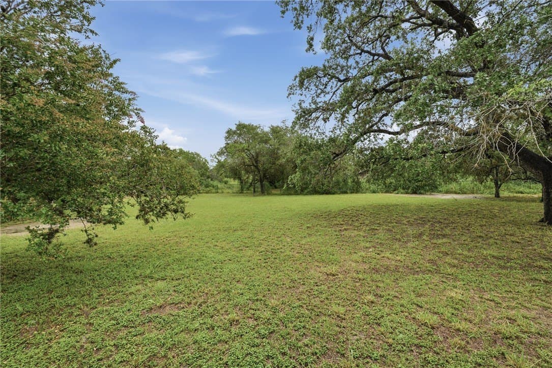 15.76 acres in Refugio County - photo 32
