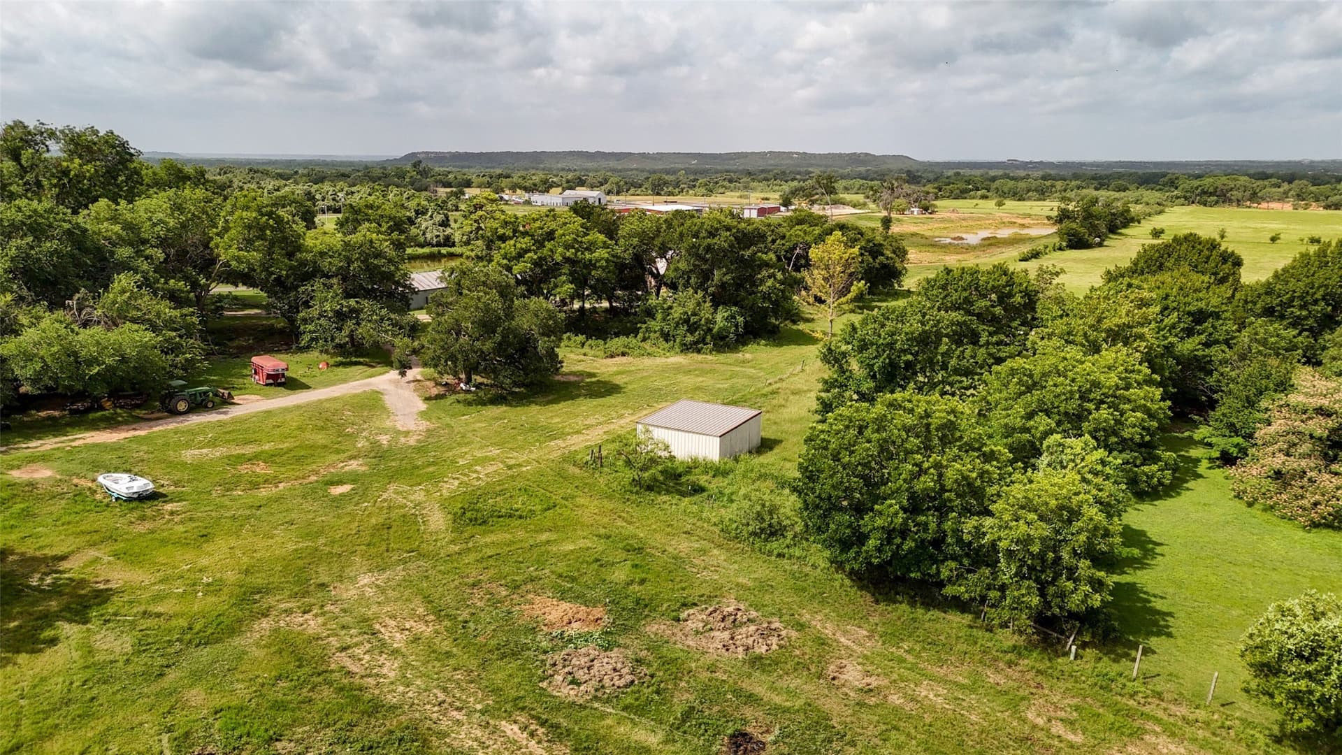 99 acres in Hill County - photo 5