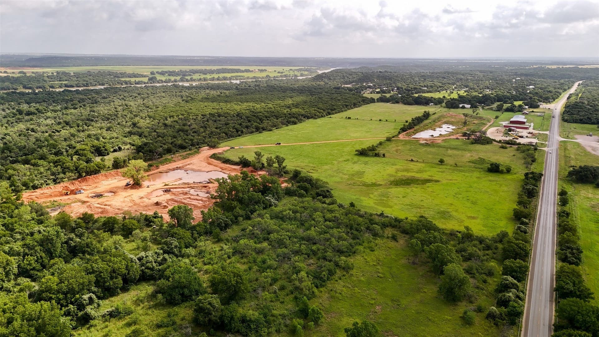99 acres in Hill County - photo 3