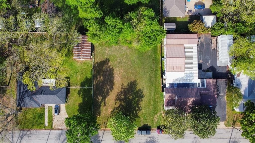 0.3 acres in Johnson County gallery image 3