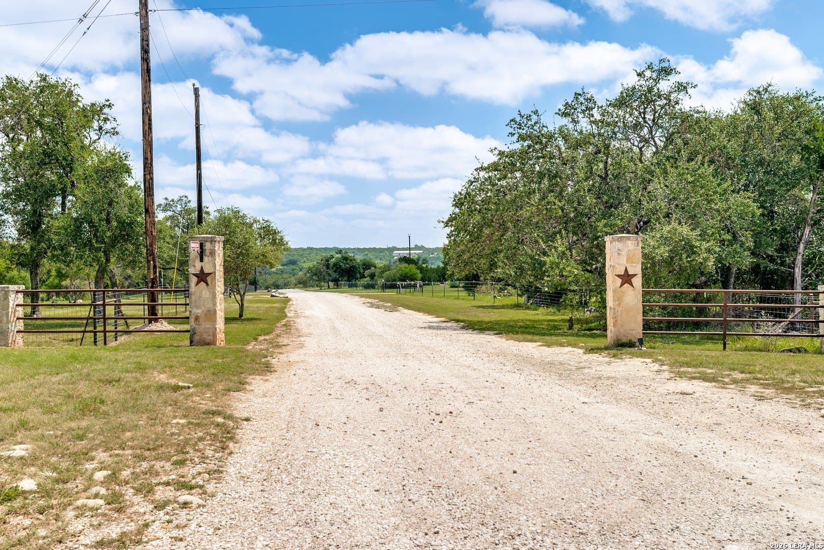 23.66 acres in Uvalde County