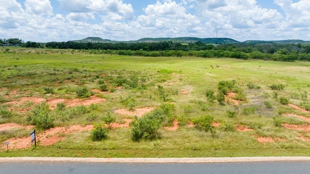 3.28 acres in Gillespie County gallery image 3