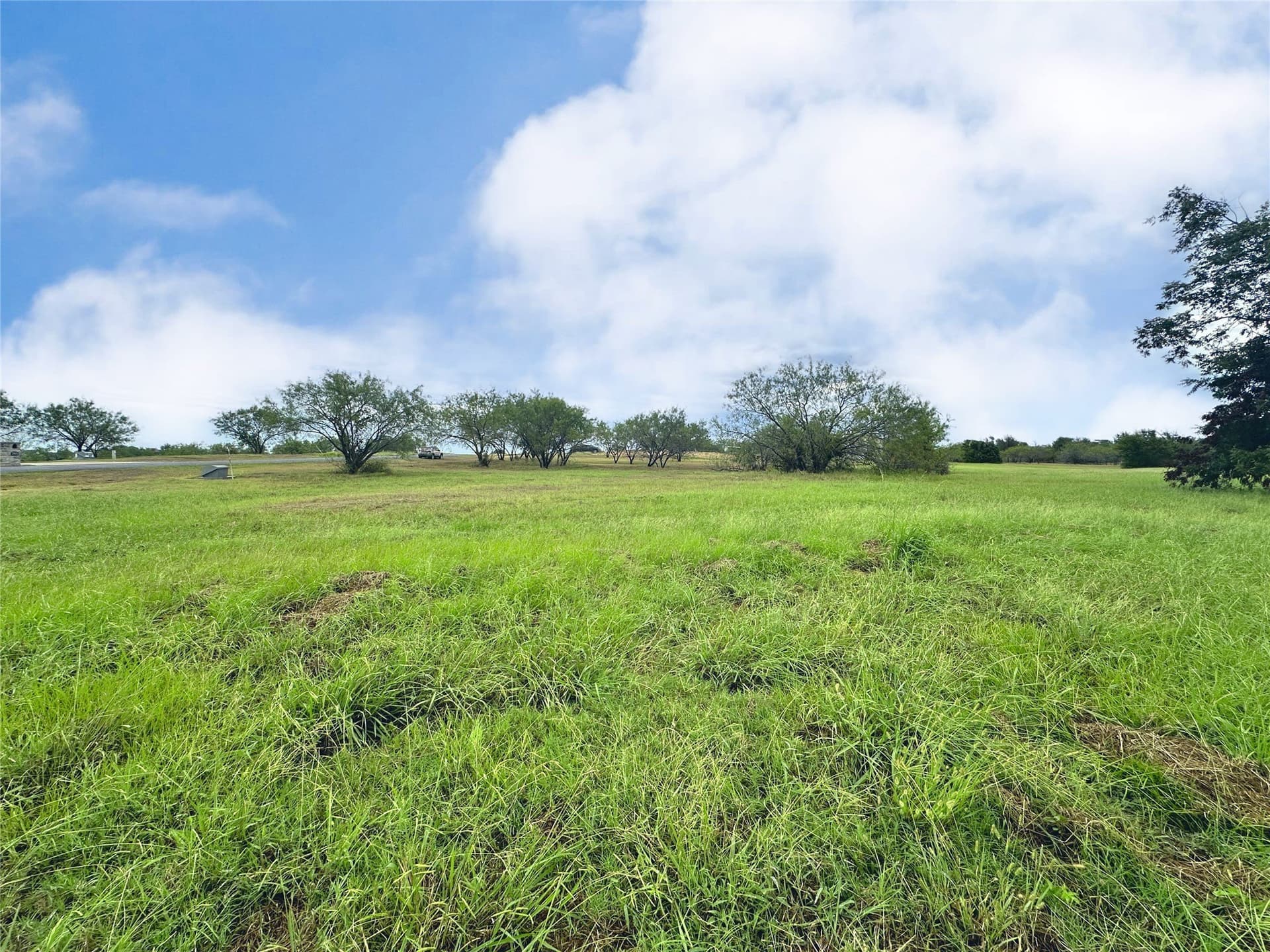 1.12 acres in Navarro County - photo 21