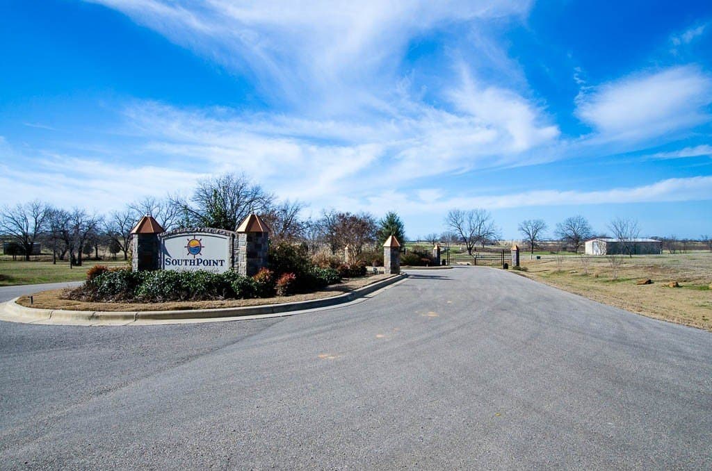 1.12 acres in Navarro County - photo 10