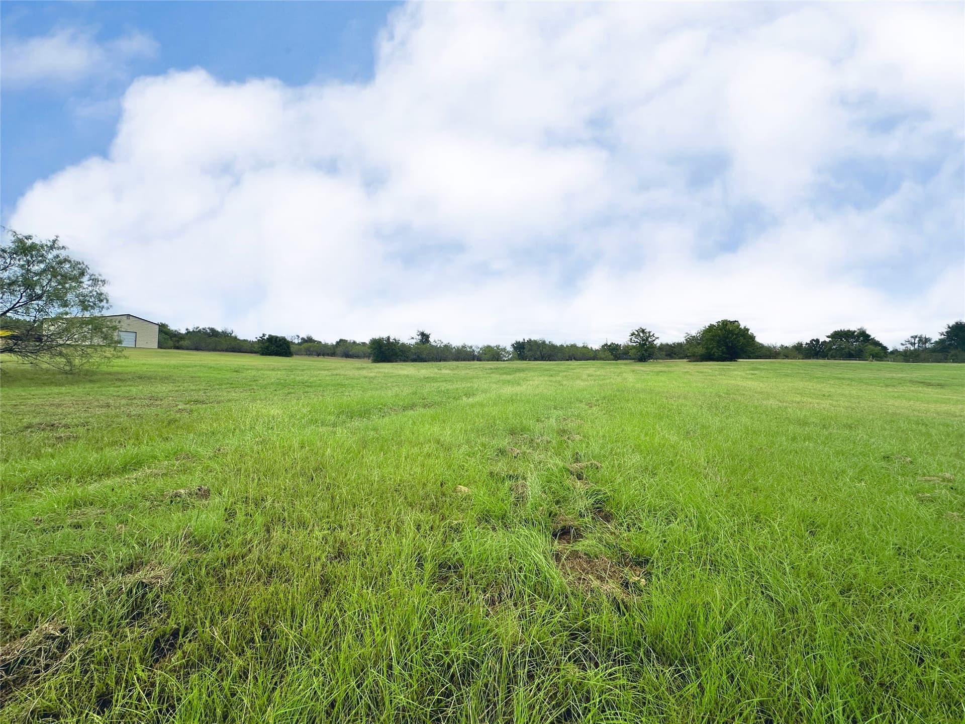 1.12 acres in Navarro County - photo 12