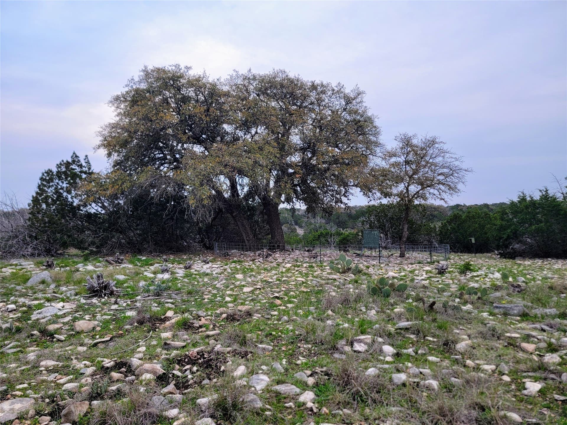 107.23 acres in Edwards County - photo 37