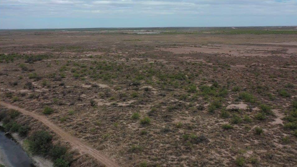 10.27 acres in Ward County gallery image 4