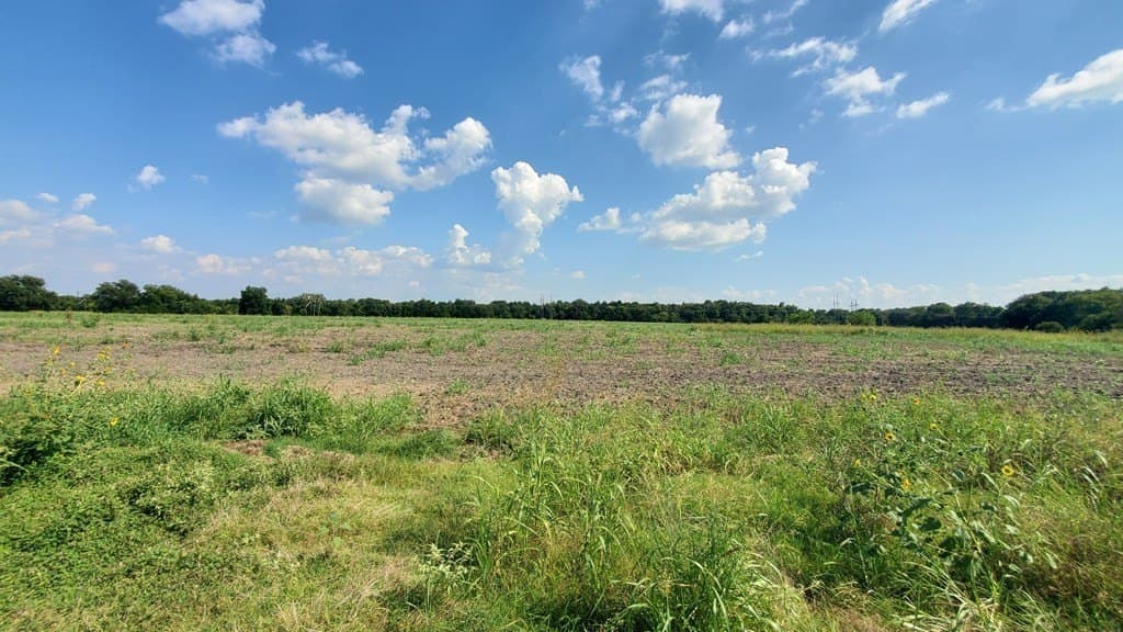 23.79 acres in Navarro County - photo 28