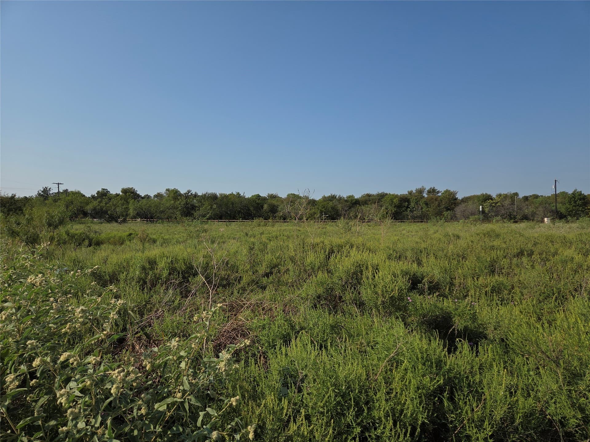 1.22 acres in Navarro County - photo 15