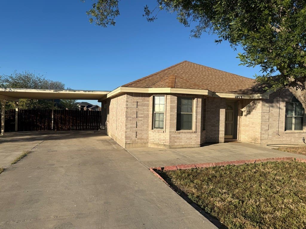 8,072 acres in Maverick County gallery image 3