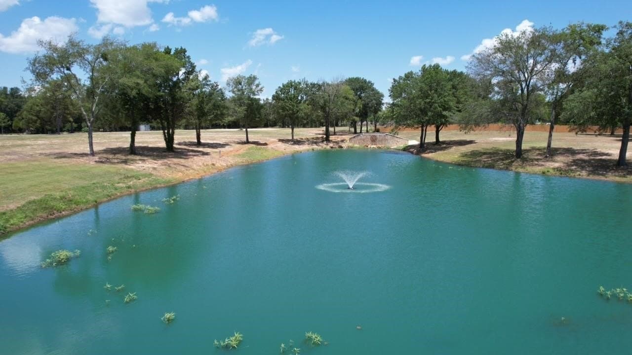 0.65 acres in Henderson County - photo 3