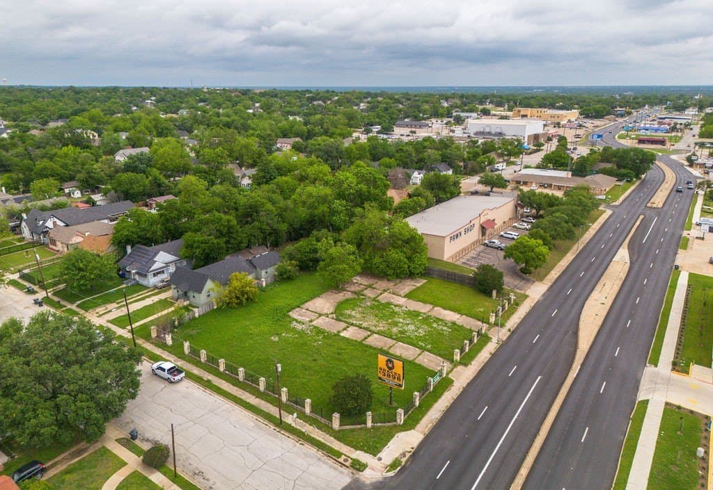 0.56 acres in McLennan County - photo 7