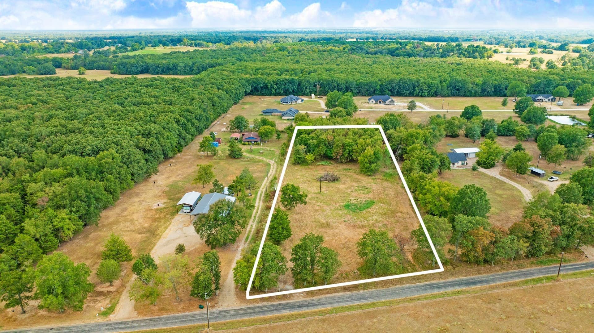 2.65 acres in Lamar County