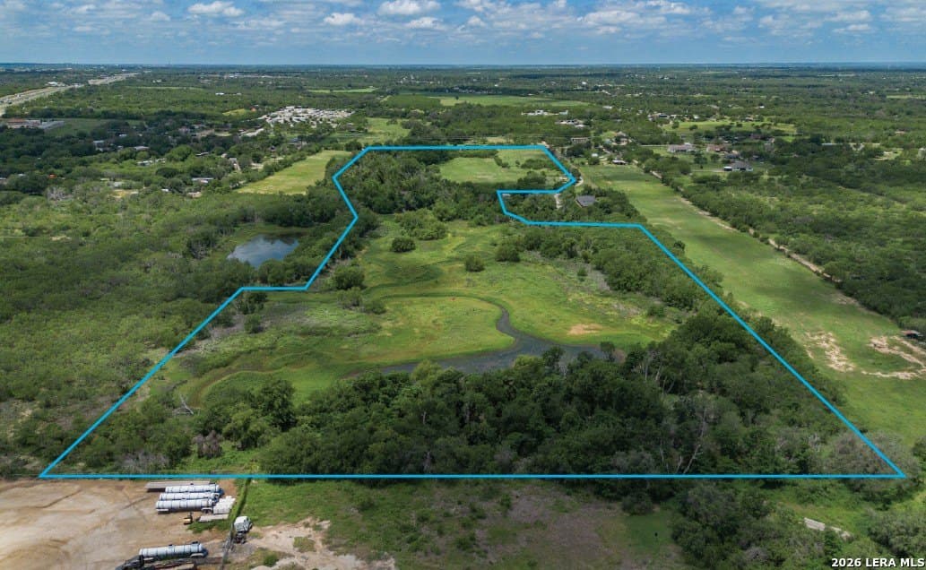 33.6 acres in Bexar County - photo 38