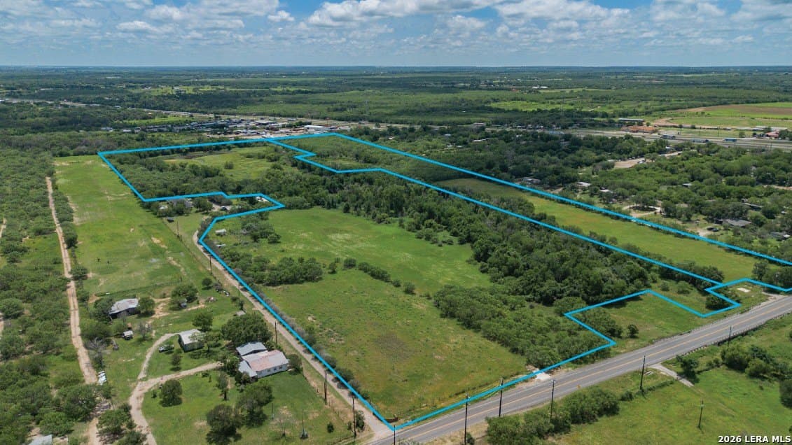 33.6 acres in Bexar County - photo 39