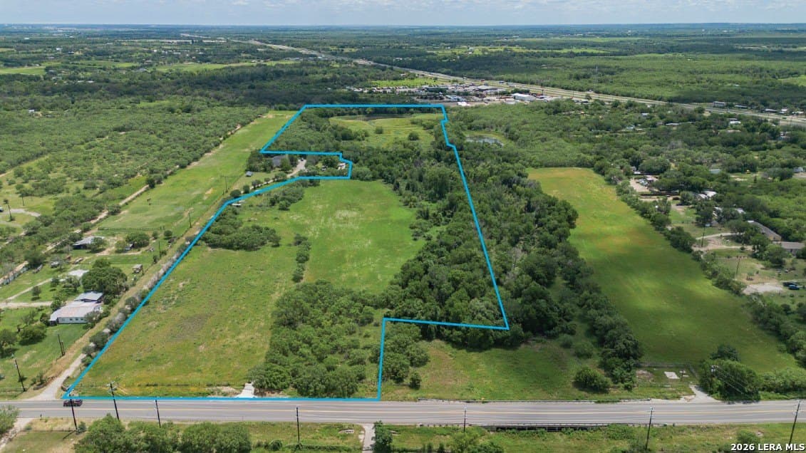 33.6 acres in Bexar County gallery image 2