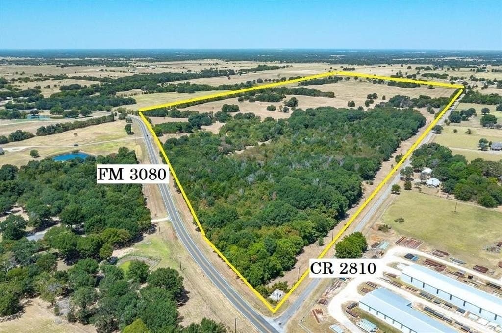 2.01 acres in Van Zandt County