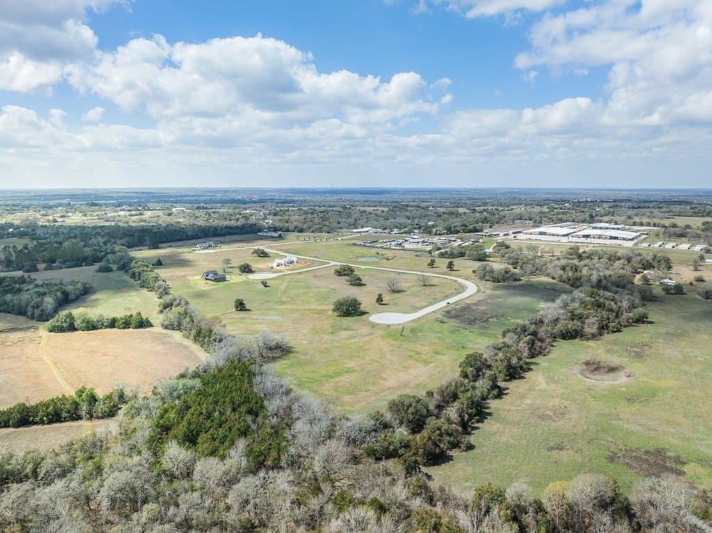 3.06 acres in Fayette County - photo 7