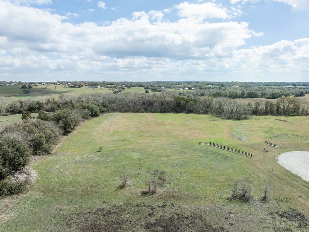 3.06 acres in Fayette County - photo 2