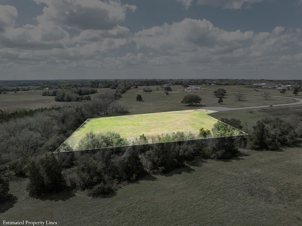 3.06 acres in Fayette County - photo 4