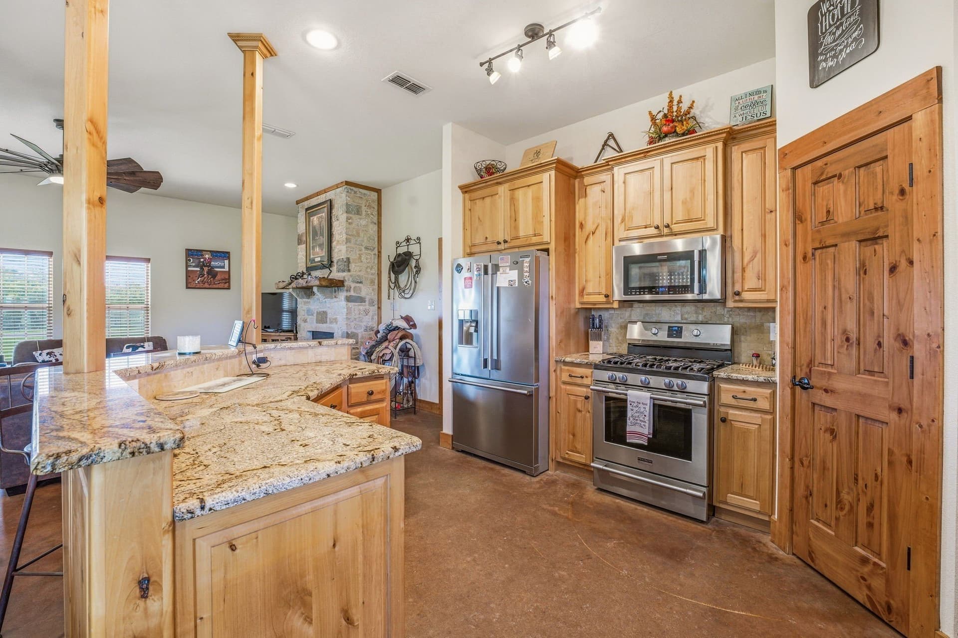 10 acres in Somervell County - photo 10