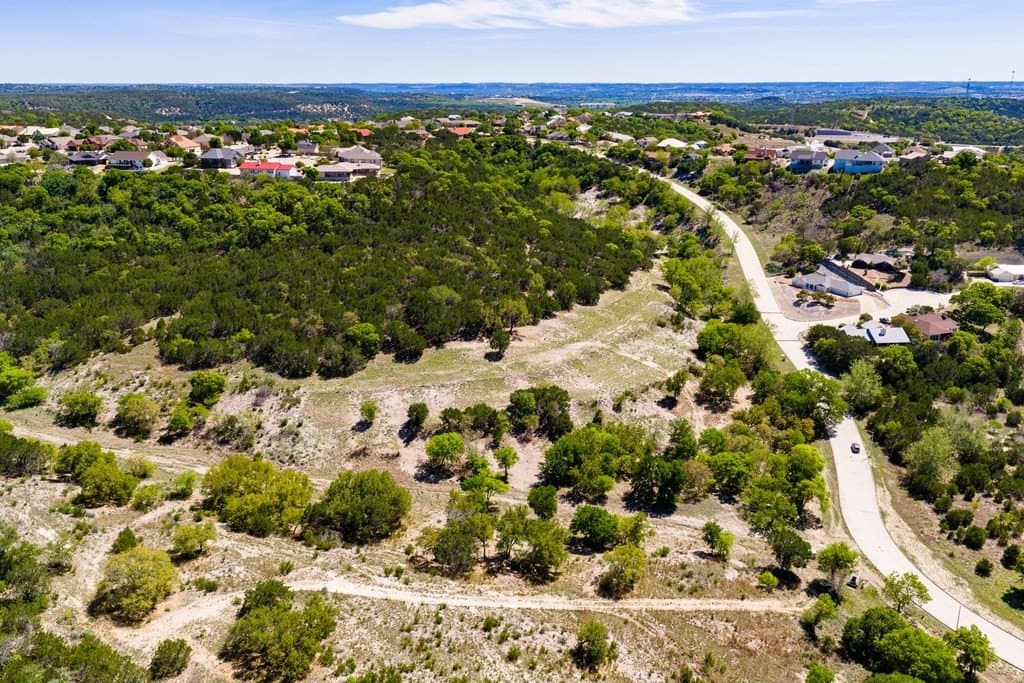 2.55 acres in Kerr County gallery image 4
