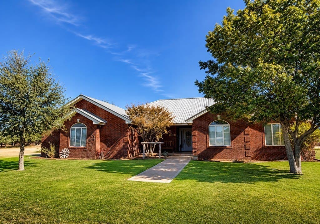 12.94 acres in Gaines County - photo 2