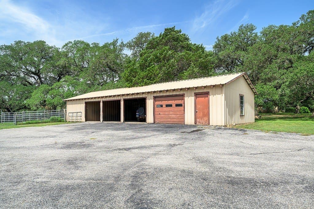 10.05 acres in Fayette County - photo 24