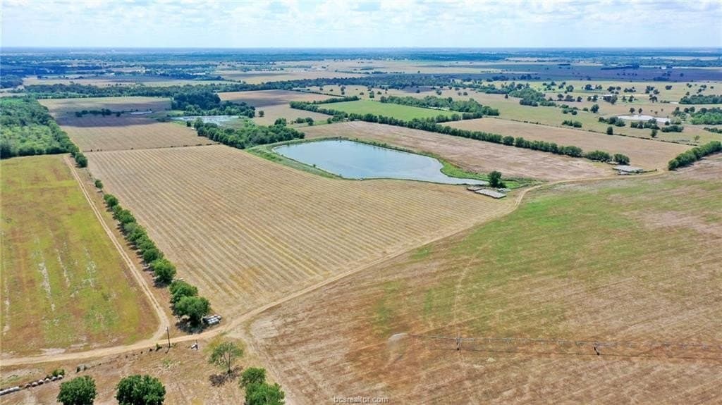 523.41 acres in Robertson County - photo 29