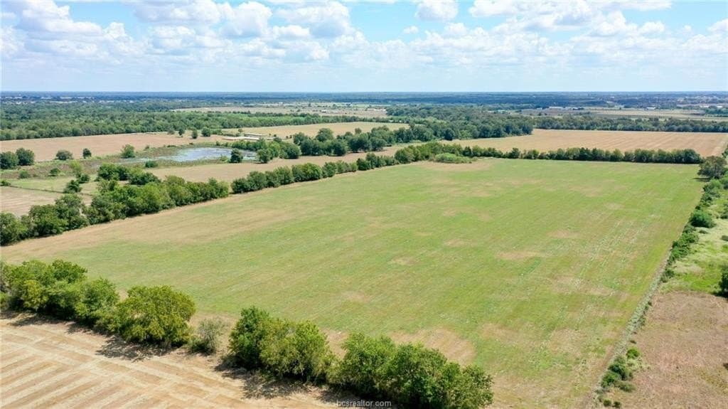 523.41 acres in Robertson County - photo 38